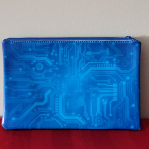 2015 TERMINATOR GENISYS, GLOW IN THE DARK TOTE BAG, MINT CONDITION!!! - Picture 1 of 2